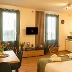 Green Suite Sui Navigli, Milano